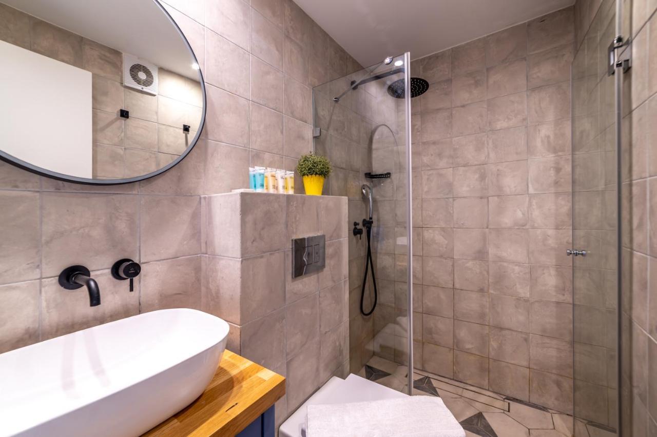 The Six Days Stylish One Bedroom Apartments Eilat Ngoại thất bức ảnh